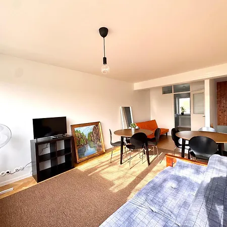Apartment Family Near Airport